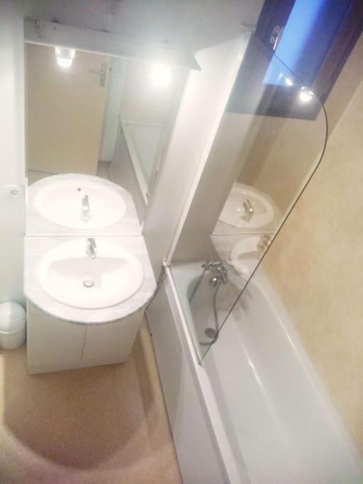 T2 Confortable 31M2 Piscine Terrasse Vue Degagee Montagne Ignaux Kültér fotó
